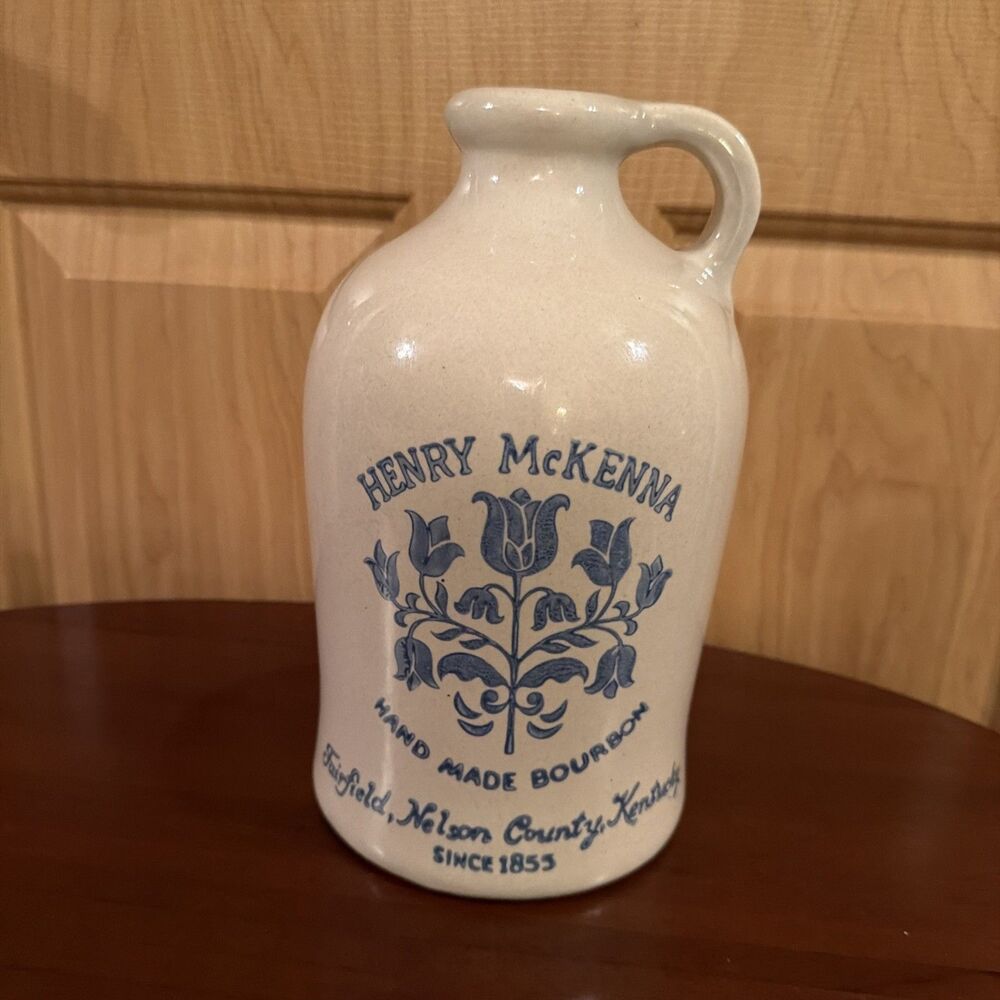 Vintage Henry McKenna Half Gallon Whiskey Jug Stoneware Crock 1960’s Empty. EUC!